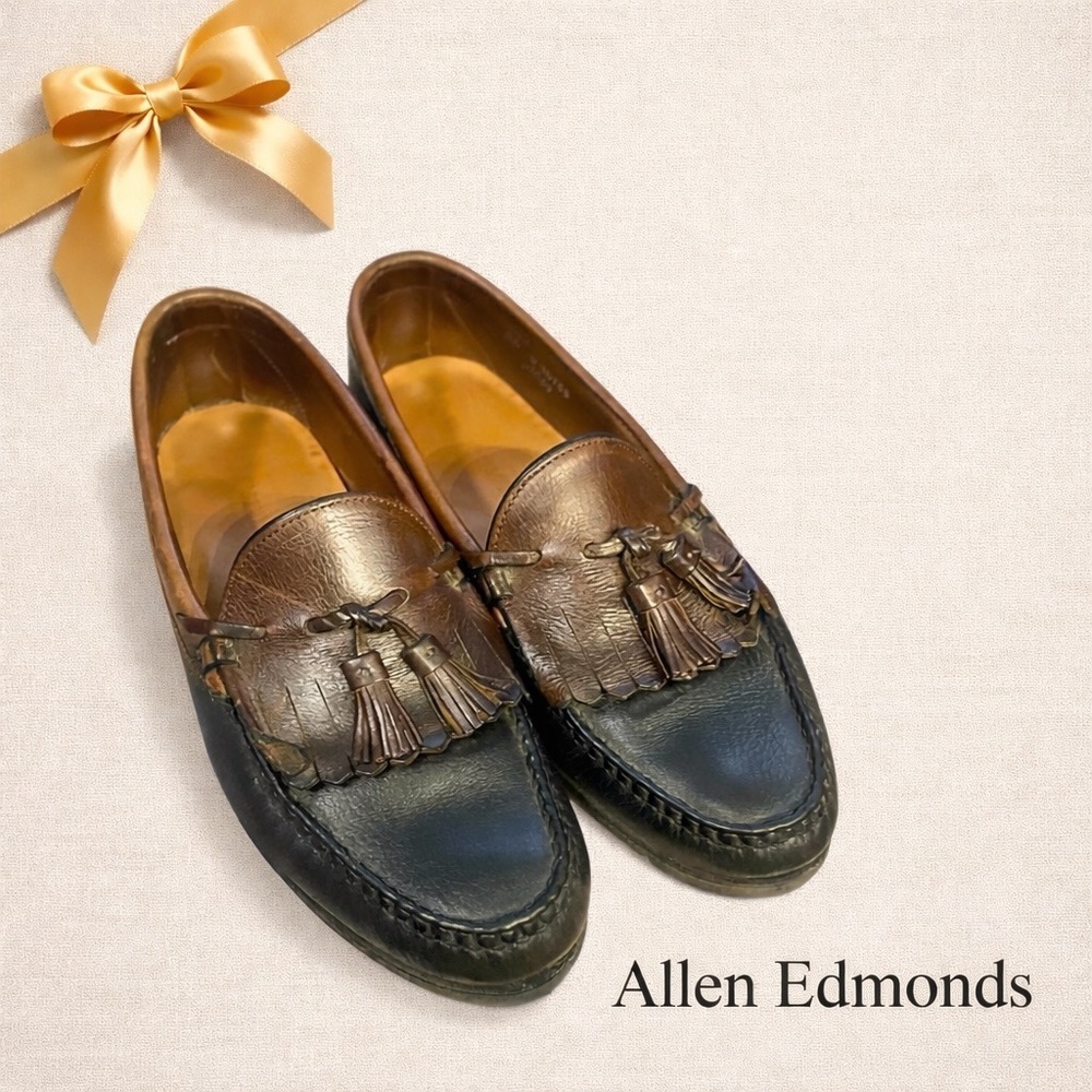 Allen Edmonds Tassel Loafers Black Brown Trim 9.5 D